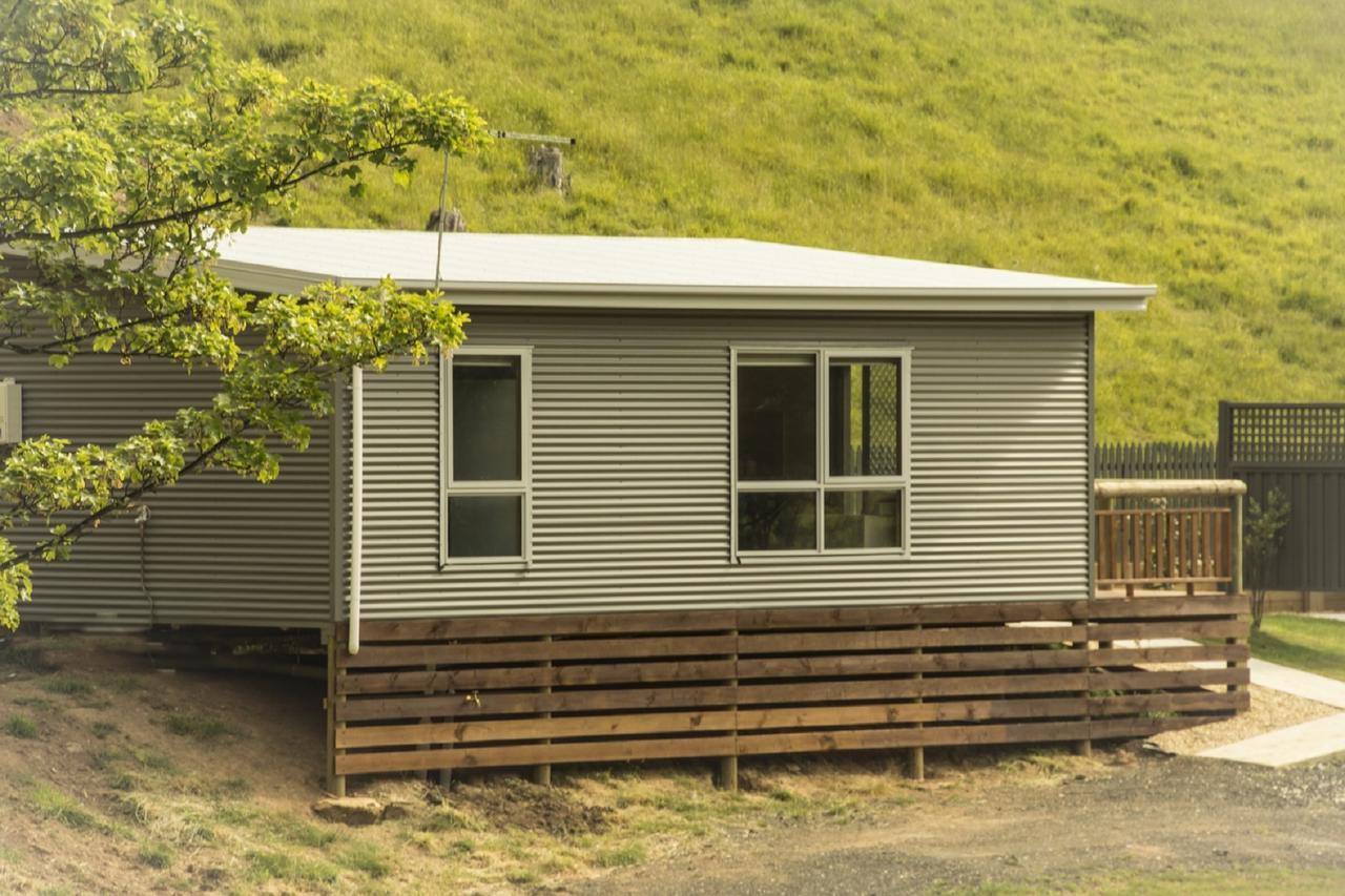Sunny Gum Penguin Exterior foto